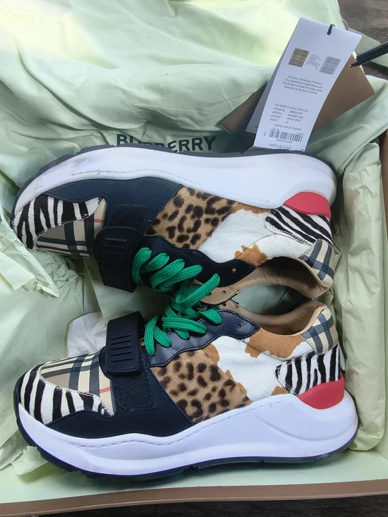 Burberry Multicolored Animal & Check Print Sneakers with Green Laces - Picture 5 of 9